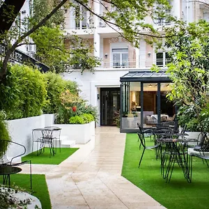 Molière Hotel