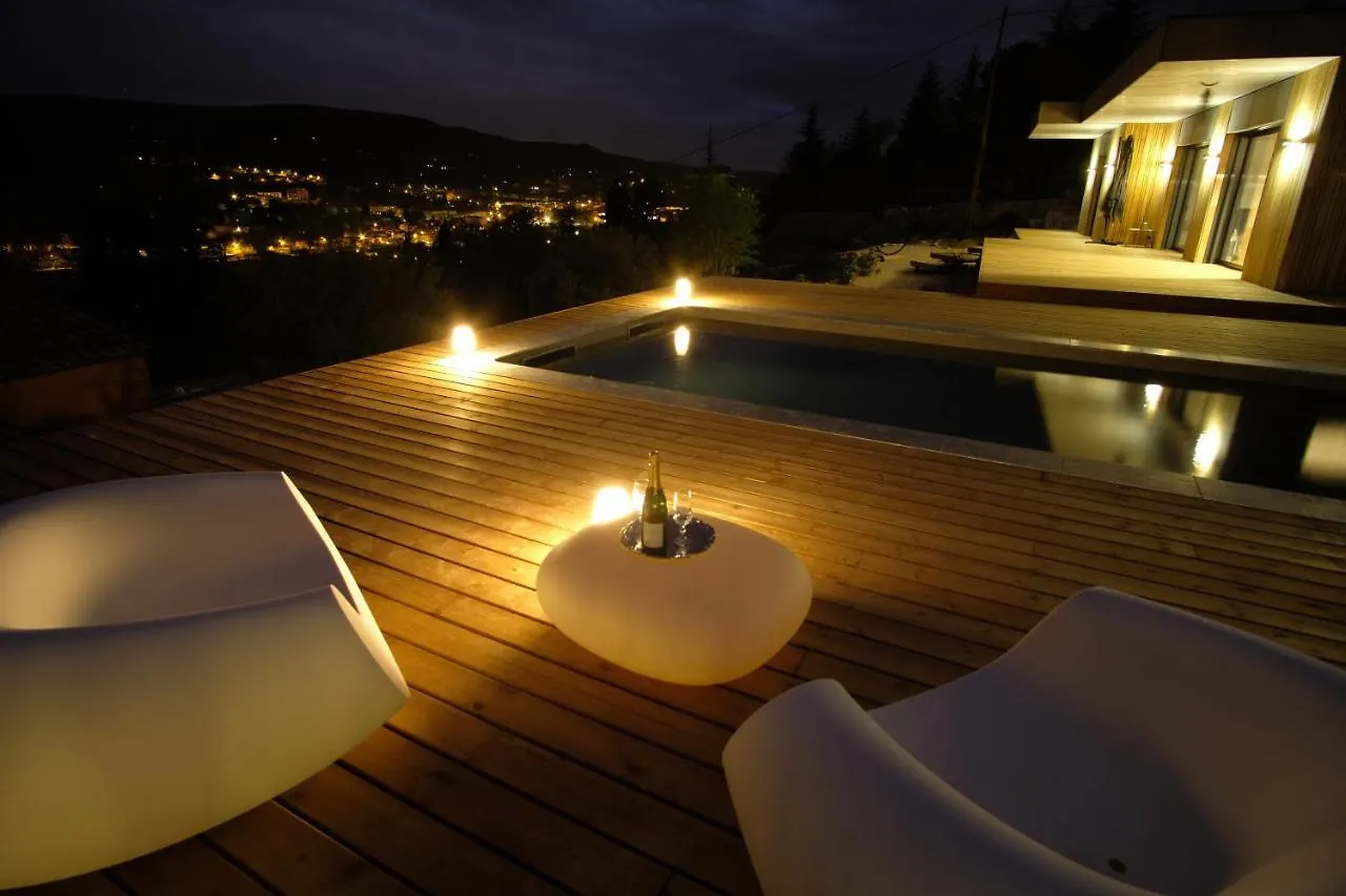 La Possibilite D'Une Ile Apt 2*,  France