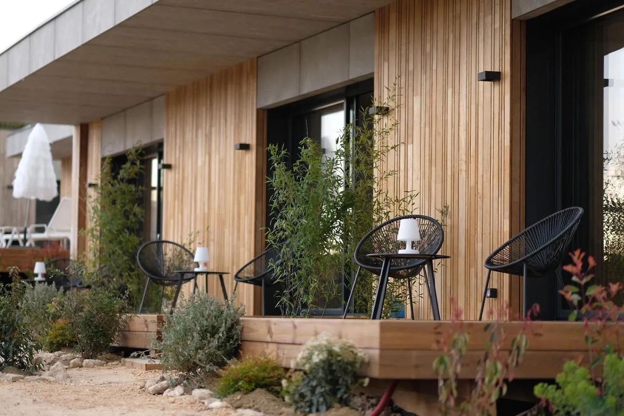 ** Bed & Breakfast La Possibilite D'Une Ile Apt France