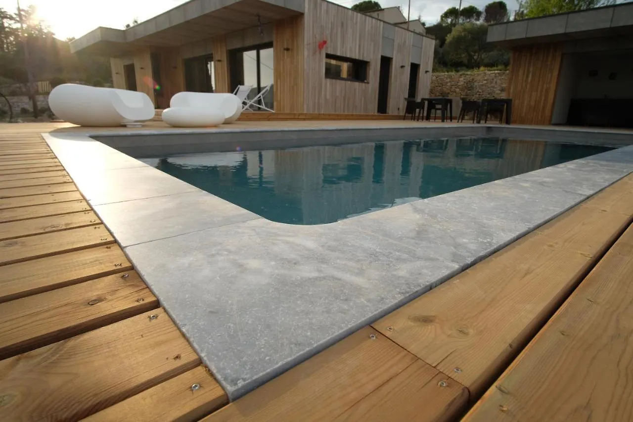La Possibilite D'Une Ile Apt Bed & Breakfast